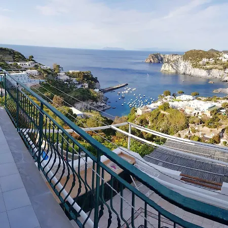 Maridea - La Terrazza Apartamento Ponza